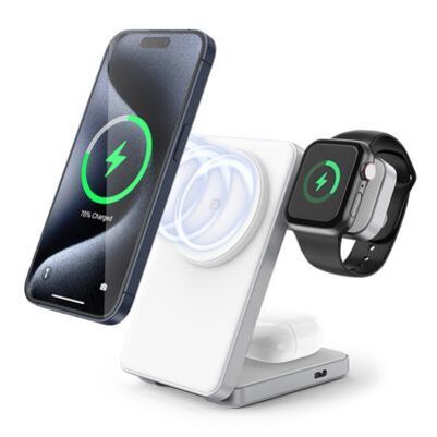 스마트폰과 스마트워치가 동시에 무선 충전 중인 흰색 무선 충전기.
